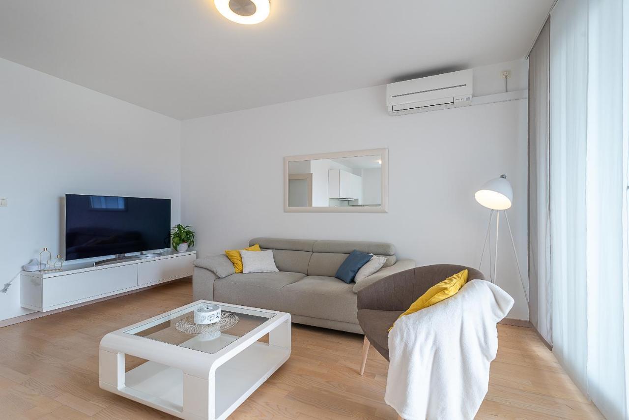 Apartman Marino 特罗吉尔 外观 照片